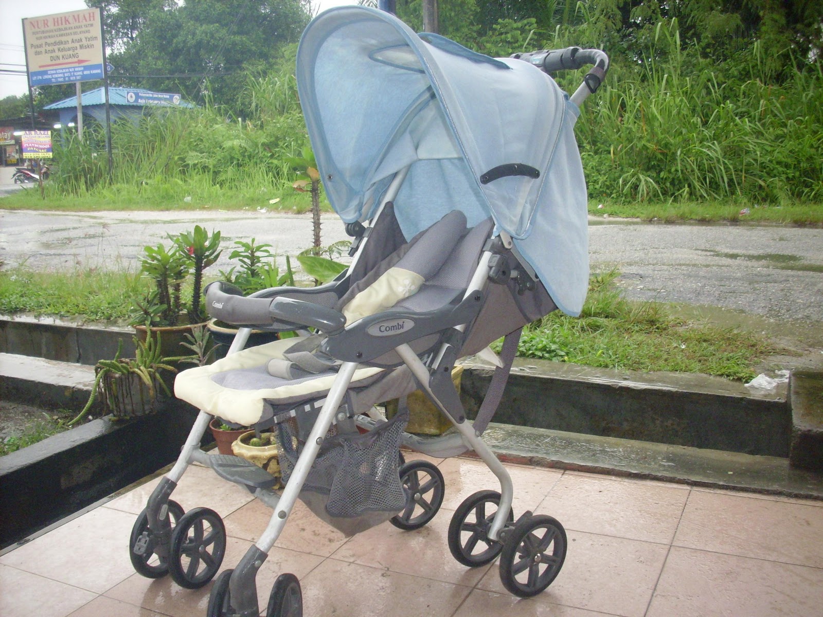 tempat duduk stroller