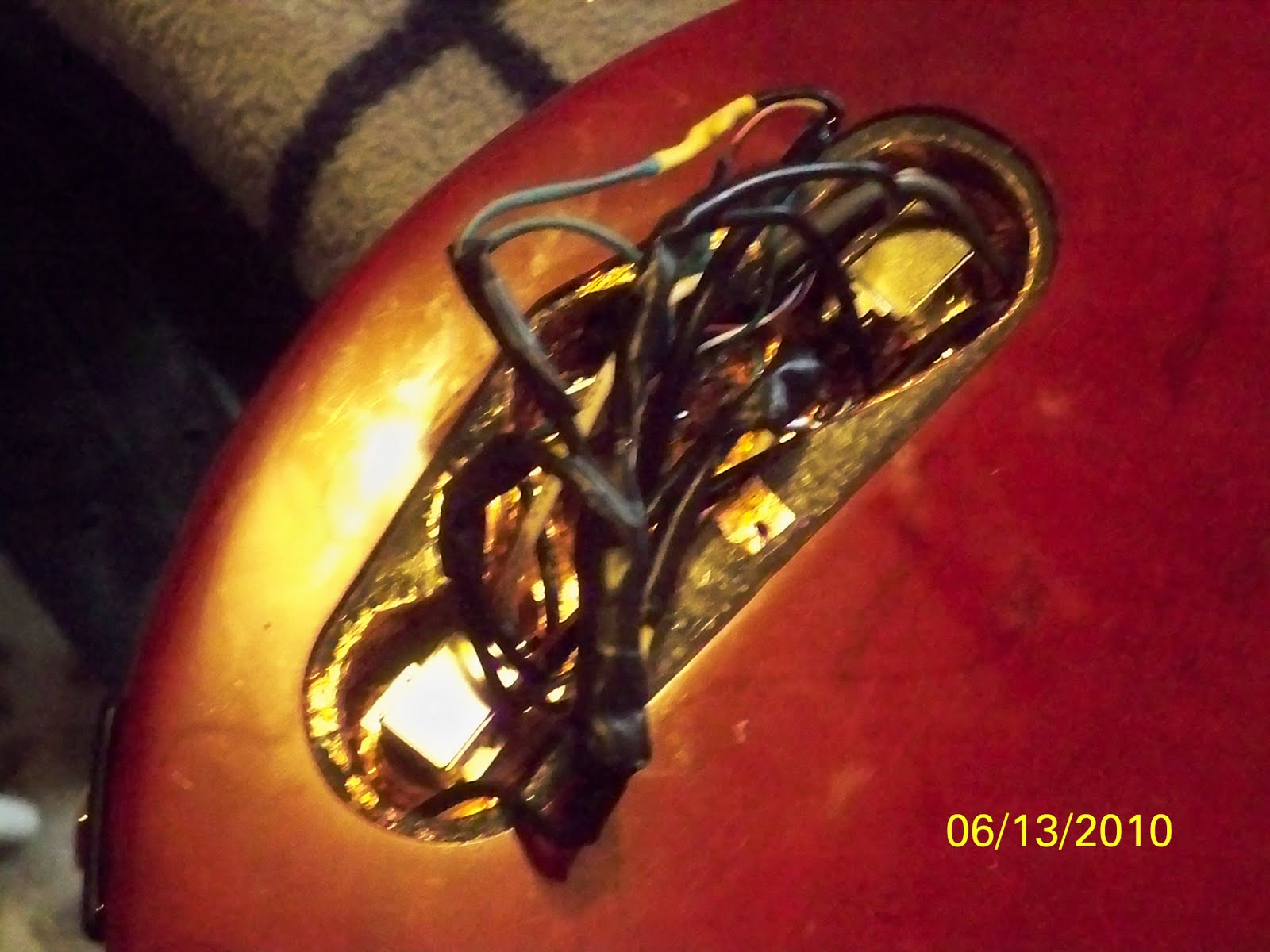 dPc DIY Guitar: The Epic Re-Wiring of a Epiphone Les Paul Special II