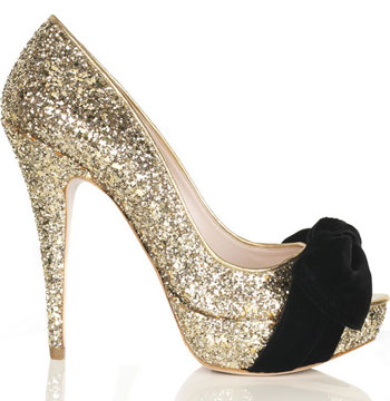 http://2.bp.blogspot.com/_Y6TYJrWxu6M/TJ7HYFMOoHI/AAAAAAAAAfY/u_r-WpKlHco/s1600/miu-miu-glitter-peep-toe-pu.jpg