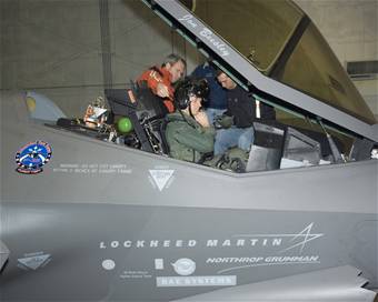 [F35pilot.jpg]