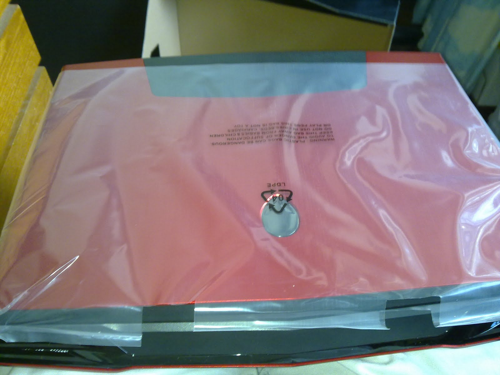 M17x R2 SEXY RED has landed