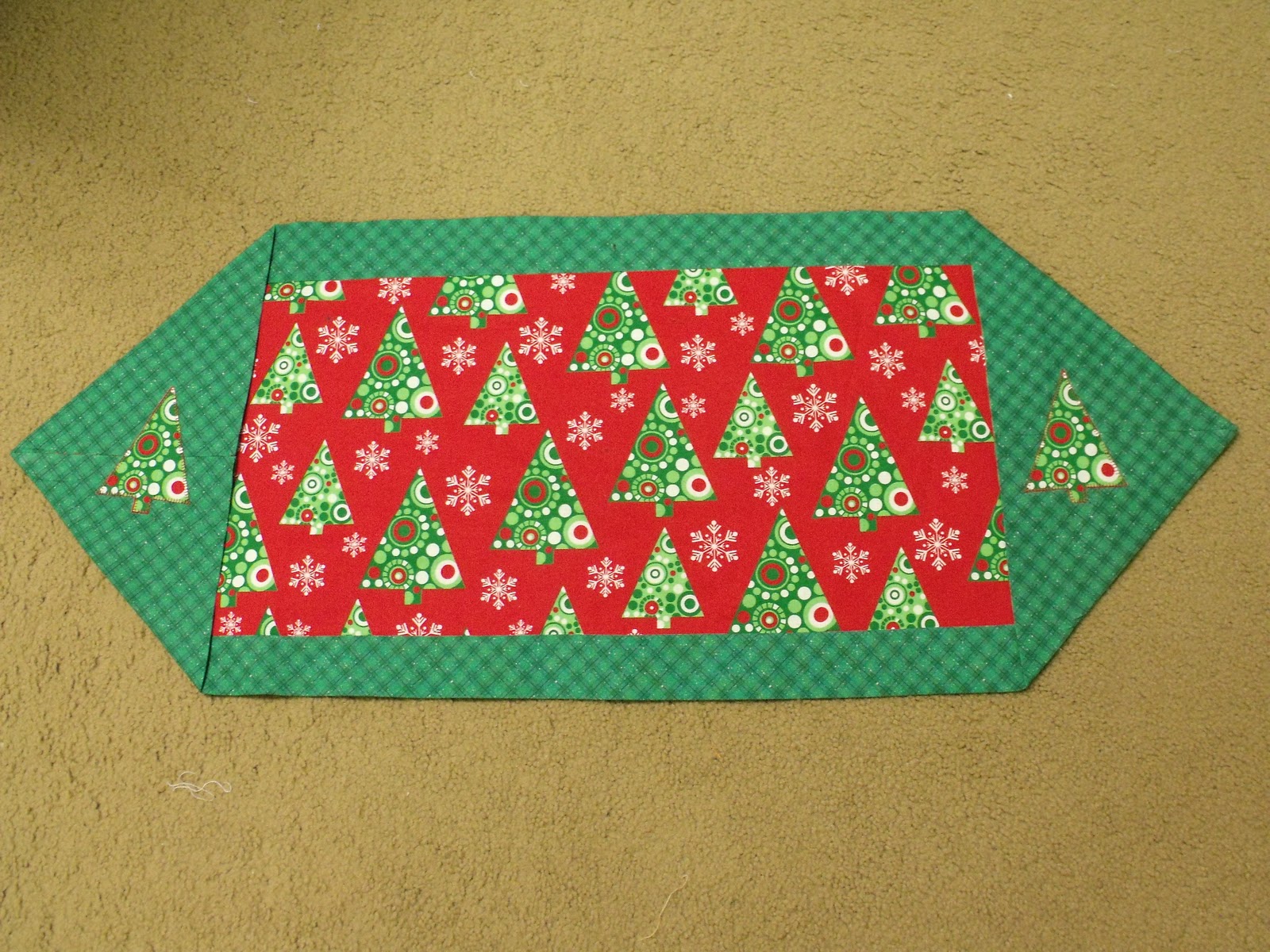 ten minute table runner rubanko