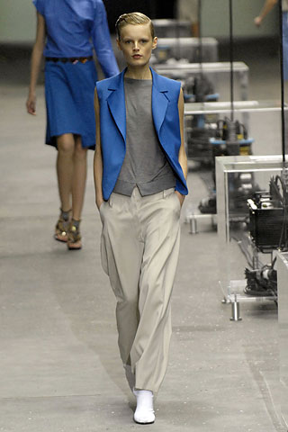 [YSL+trabajar+chaleco.jpg]