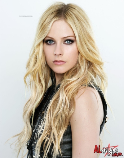 Avril Ramona Lavigne was born in Belleville, Ontario, 