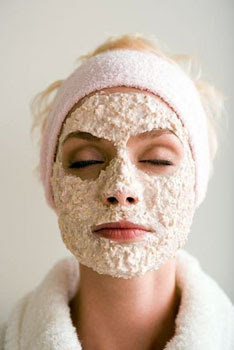 Home Made Oatmeal and Yogurt Face Mask
