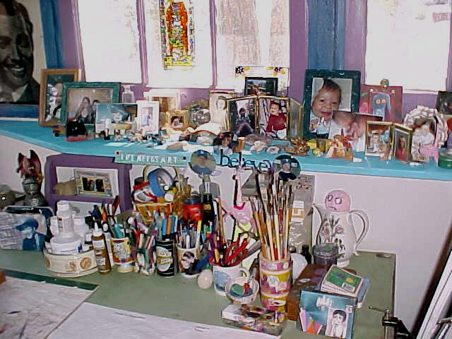 [DESK0307d.JPG]