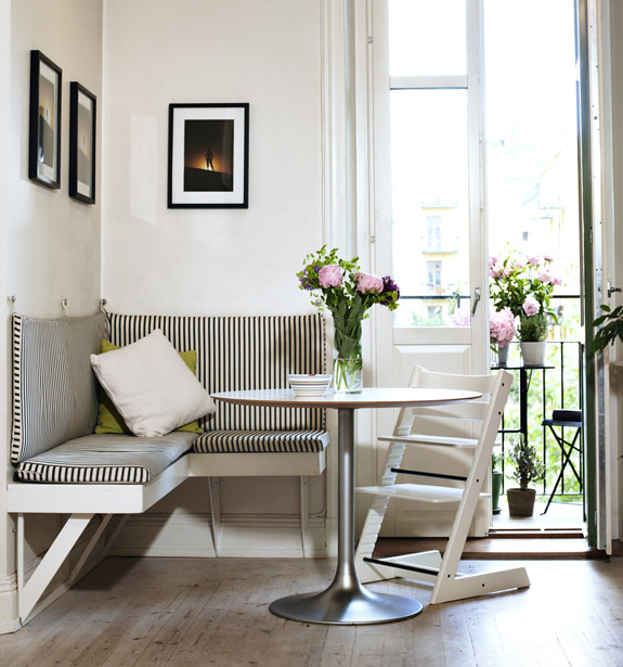 Little Bits Of Lovely The Perfect Dining Nook