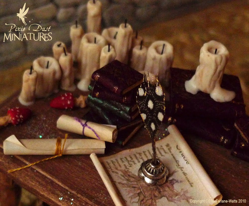 Pixie Dust Miniatures Writing Quills for Wizards! 112 scale dollhouse