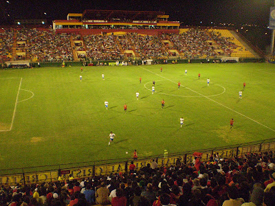 remodelacion estadio santa laura