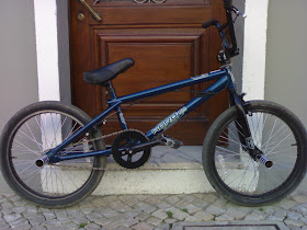 2005 haro f2