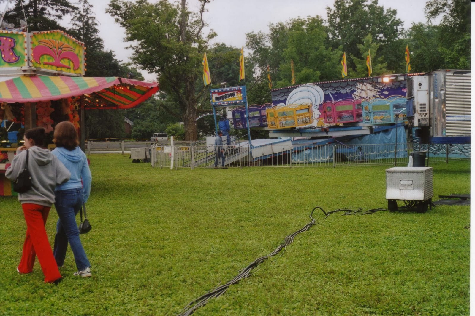 [carnival05.JPG]