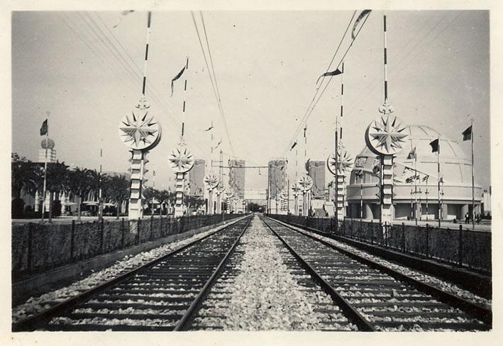 [1940+Expo.jpg]