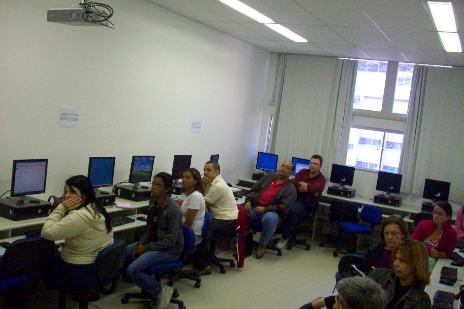 [03+Laboratório+de+Jornalismo+Impresso+e+Digital+-++Prof.+José+Antônio+de+Oliveira+-+PUC+111008.jpg]