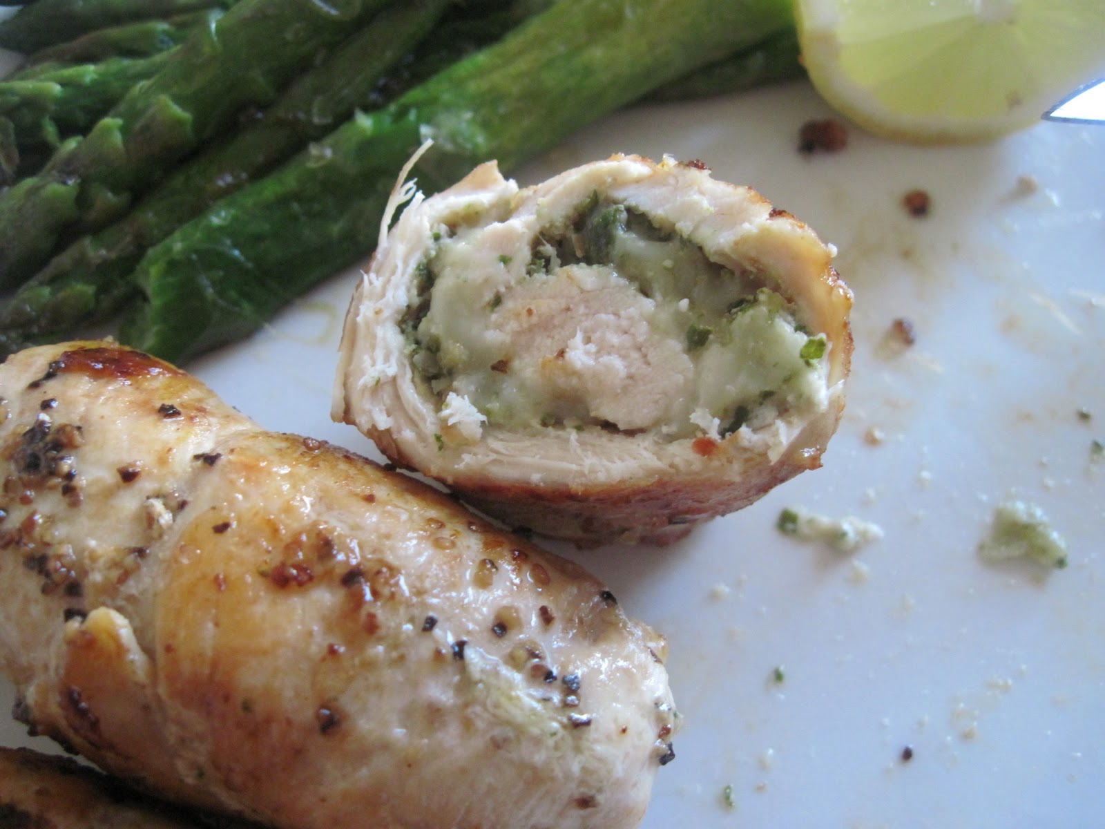 Luscious Low Carb Pesto Chicken Roll Ups