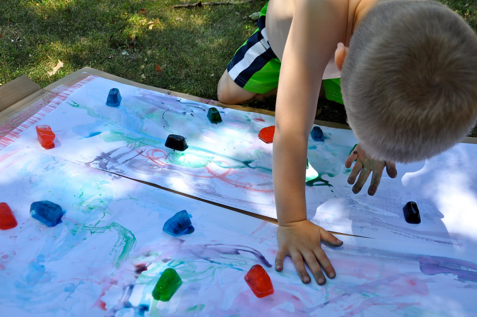Little Bit Funky: ice ice baby (painting with ice cubes!)