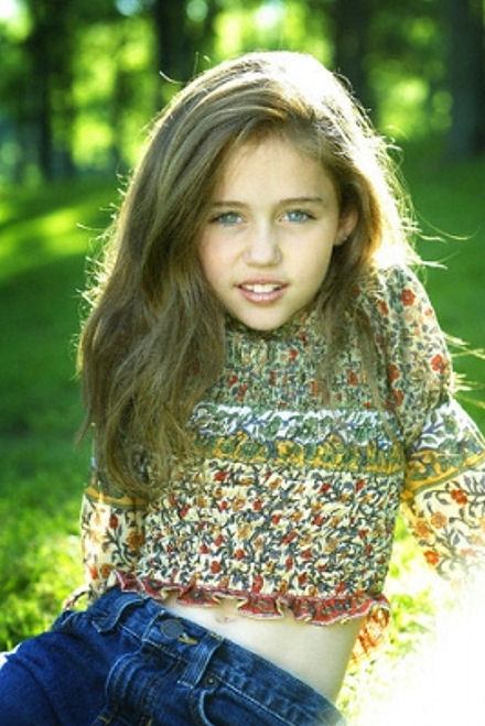 PICTURE EXCLUSIVE: Childhood modelling shoot with Miley 