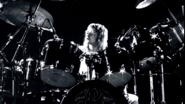 Roger Taylor Baterista y Percusionista de Queen