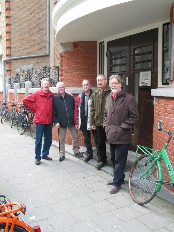 Zo'n 53 jaar later...van l. naar r.: Jef(ke), Jan Willem, Rien, Wim en Jan-Jippe