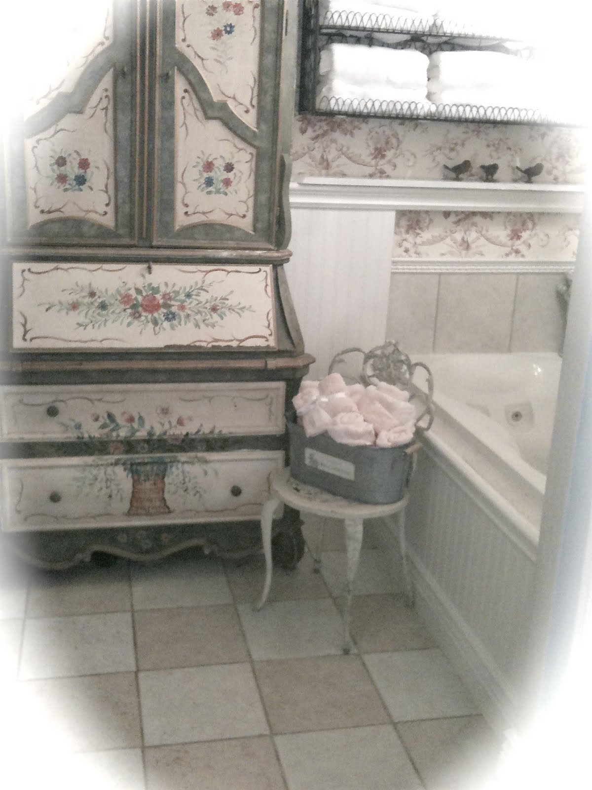 Vintage bathroom faucets French Country Cottage Bathroom