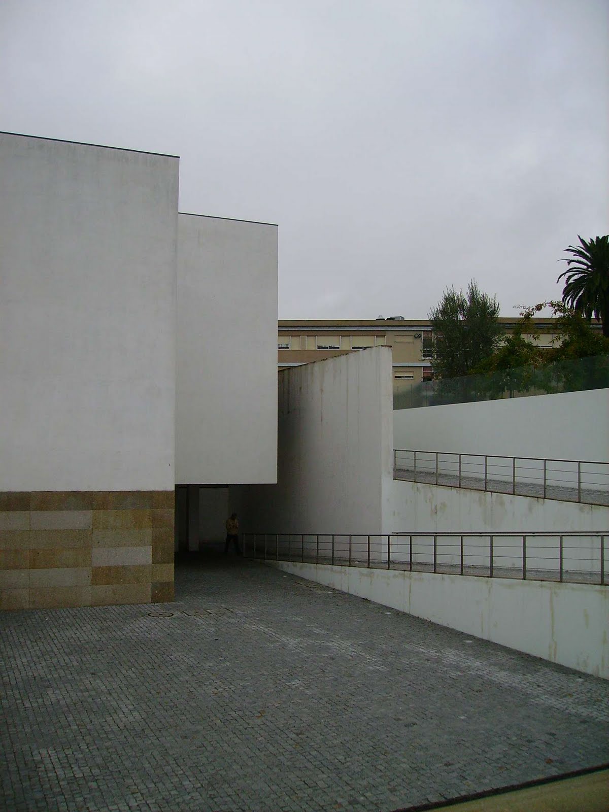 [IMGP4585_1536x2048.JPG]