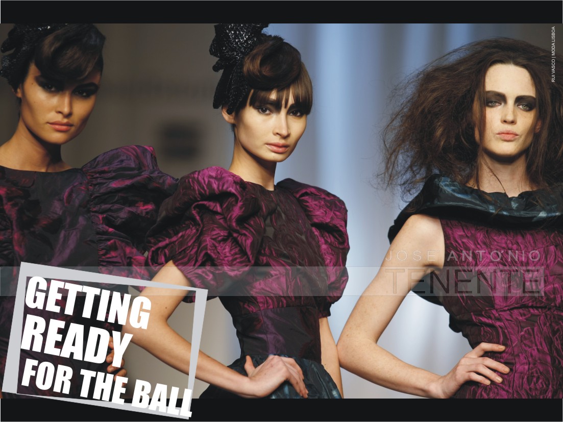 [GETTING+READY+FOR+THE+BALL2.jpg]