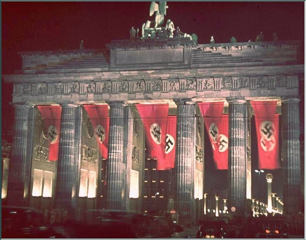 brandenburg-gate-berlain-nazi-germany-hitler-birthday-rare-color-pics-pictures-images-pics-photos-second-world-war-ww2-two.jpg