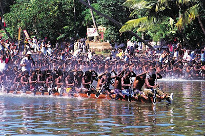 Snake Boat Race in Alappuzha Snake Boat Race in Alappuzha