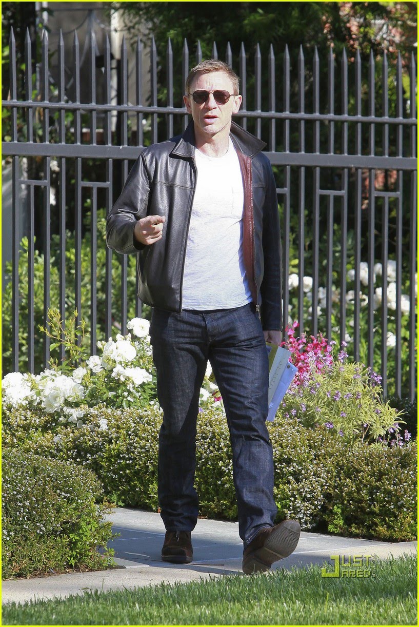 WHERE STYLE/MUSIC MEET DANIEL CRAIG