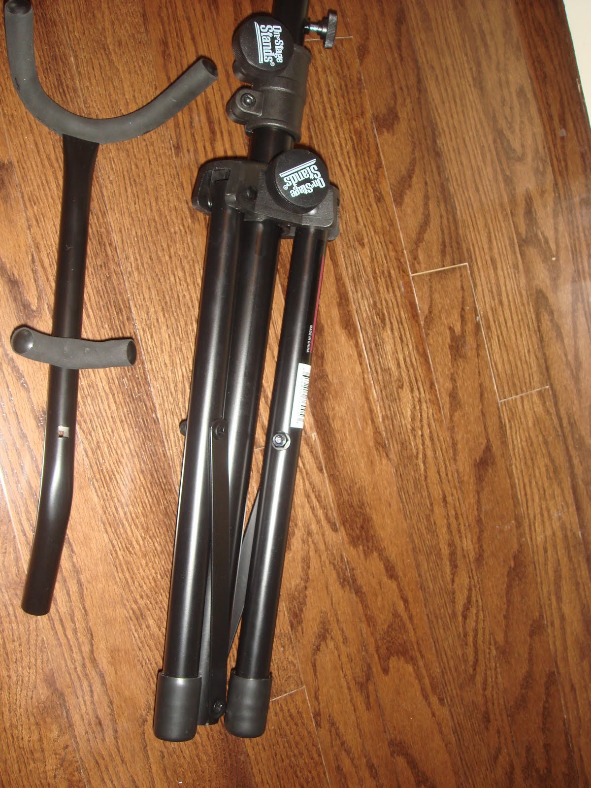 Saxtastic Saxophone OnStage Stands Tall Alto/Tenor Sax Stand Review