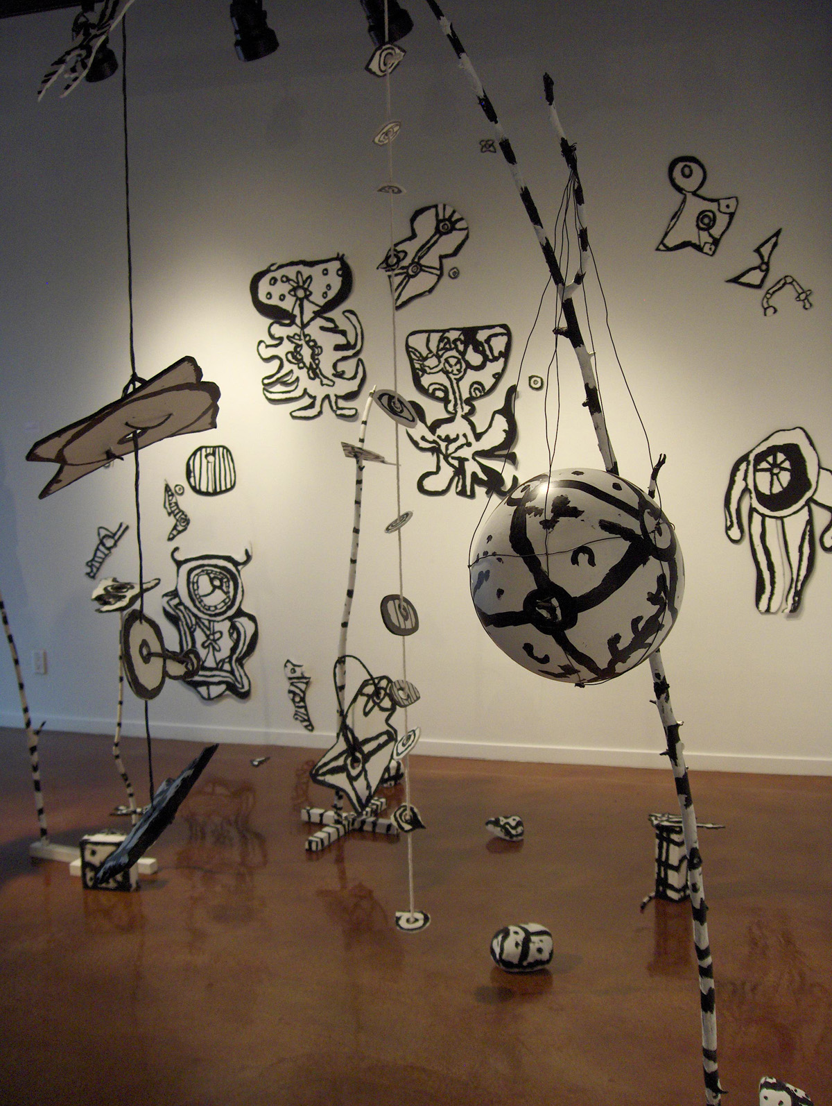 hanging wire sculptures