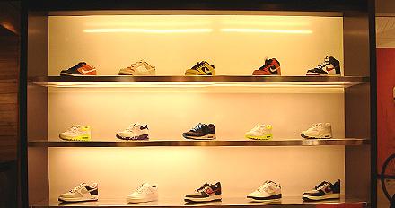 nike boutique mid valley