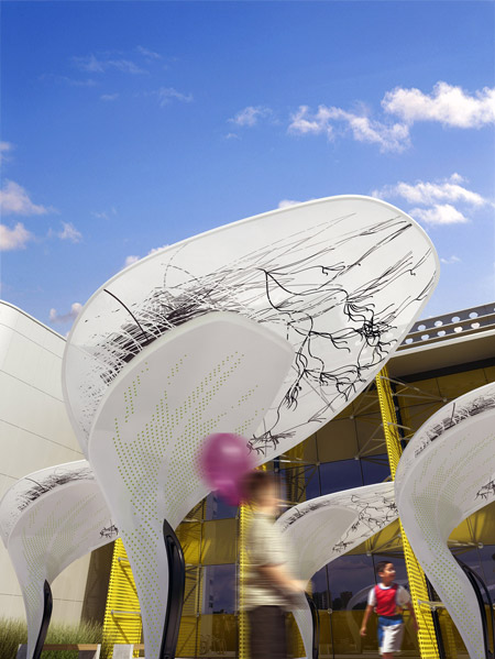 [07_veil-solarshade-08.jpg]