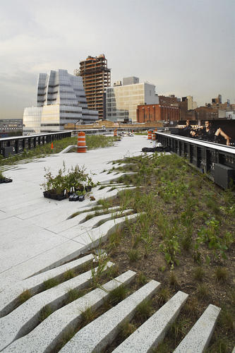 [Metropolis_Highline_178.jpg]