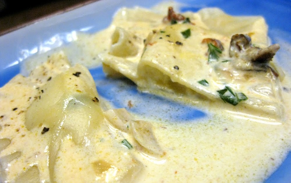 Cupcake Muffin Goat CheeseManchego Ravioli with Chipotle Cream Sauce