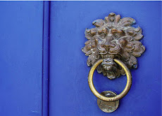 Colonial doorlocks