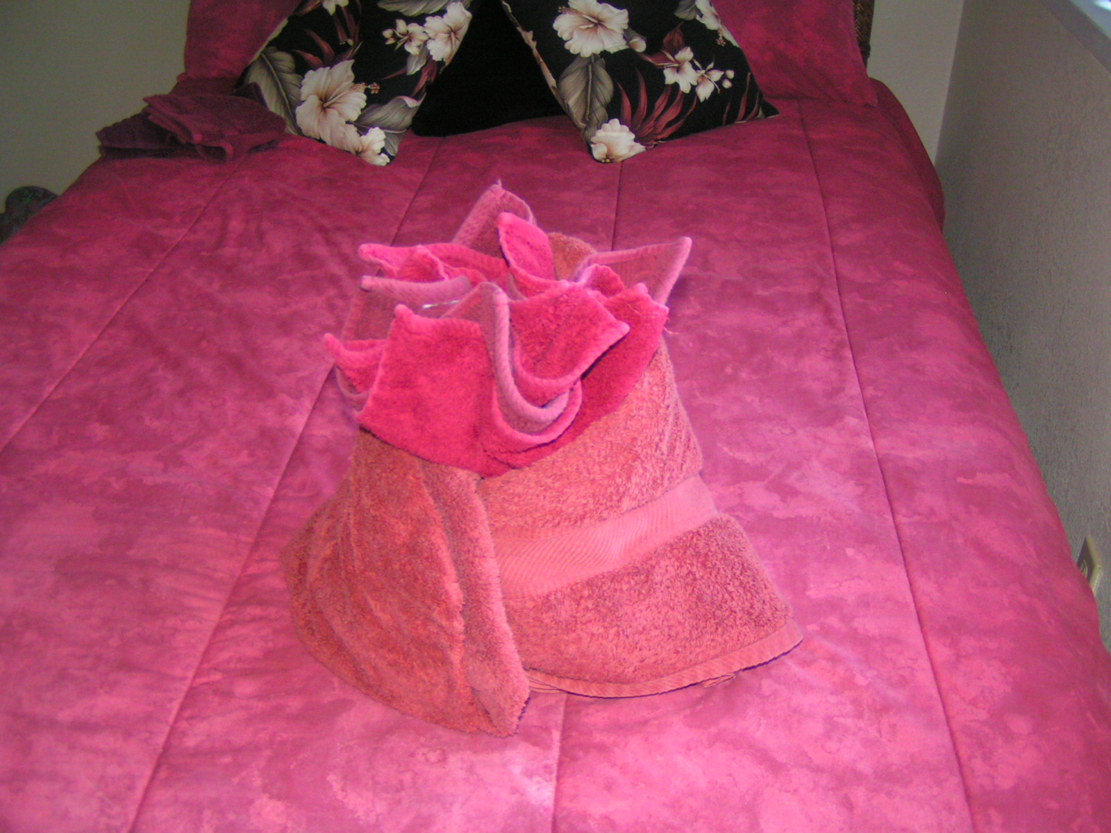 Origami of towels like never before