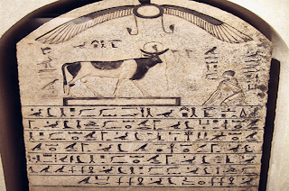 Ang mga Sumerian ay nagsulat sa clay table o mga basing luwad na