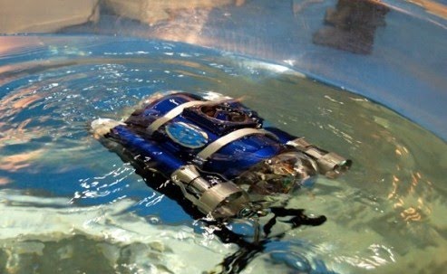 WATER+ROBOT.jpg