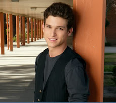 Richard (Ricky) Underwood (Daren Kagasoff)