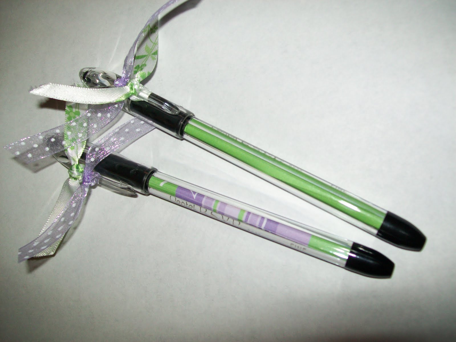 Lois Scraps Decorated Pens