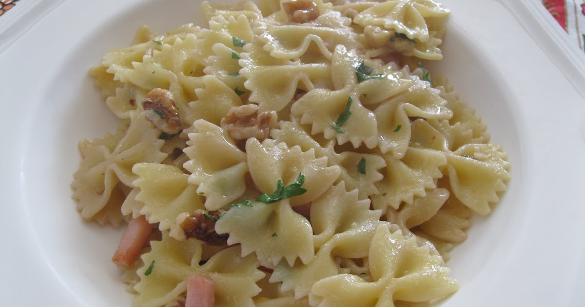 Shea Lennon Dinner Last Night Pasta with Walnuts and Canadian Bacon