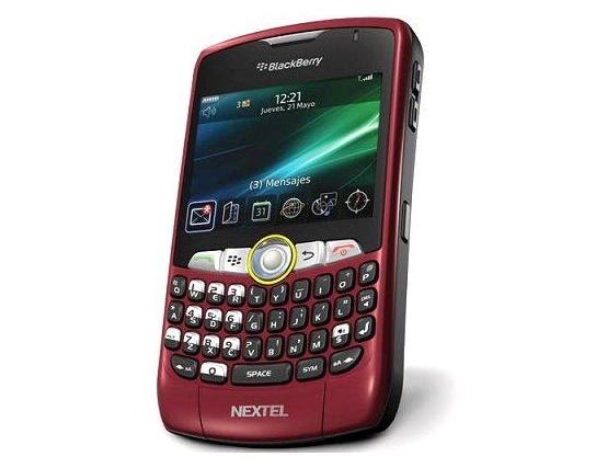 EXPLOR@DOR: Nextel presenta el Blackberry Curve Rojo 8350i en el Perú