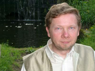 Entrevista a ECKHART TOLLE: Vivir en el Ahora, una actitud transformadora Eckart+Tolle