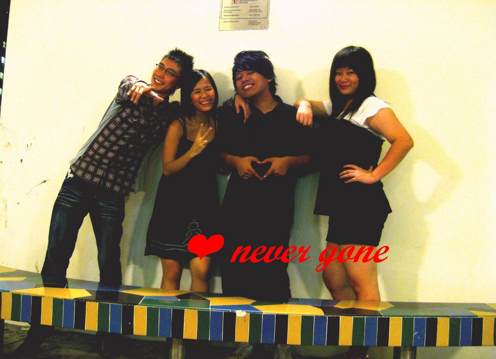 [nevergone.JPG]