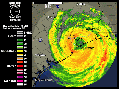 Radar image of Hurricane Ike at landfall around 2 a.m. on 13 September 2008