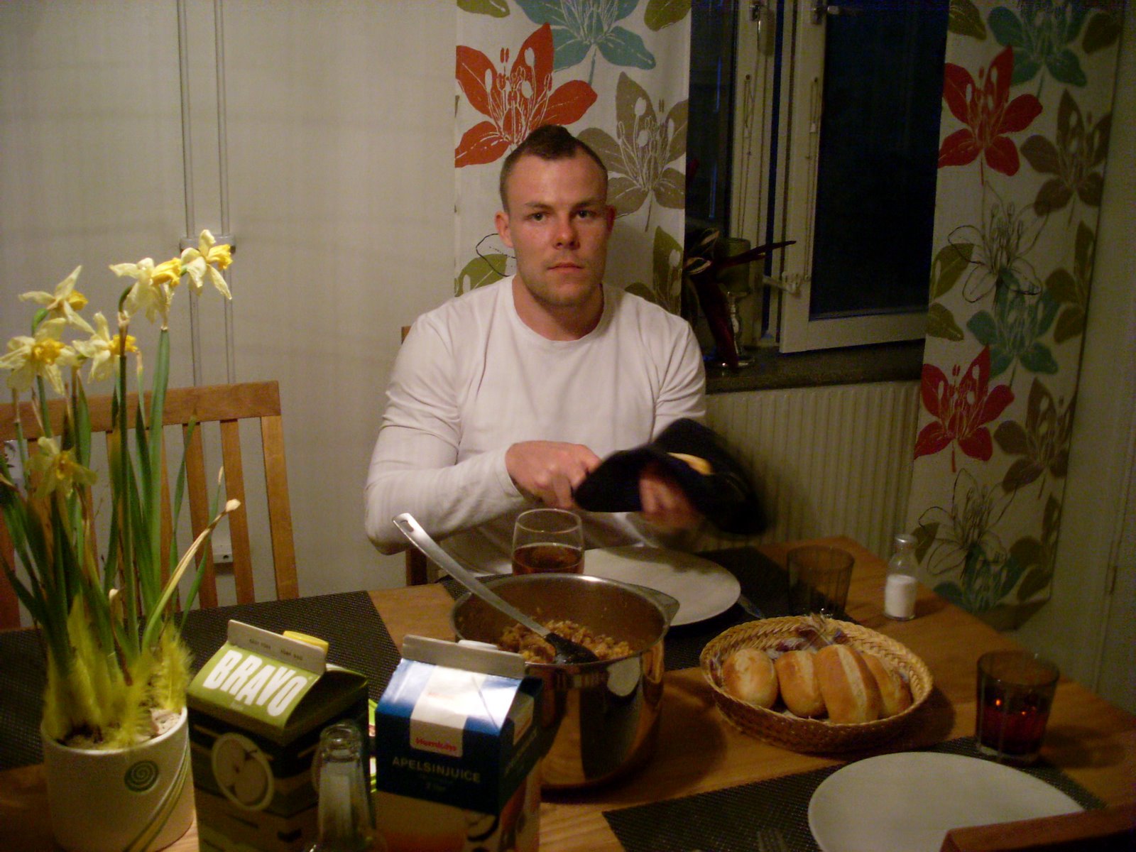 [SL383444.JPG]