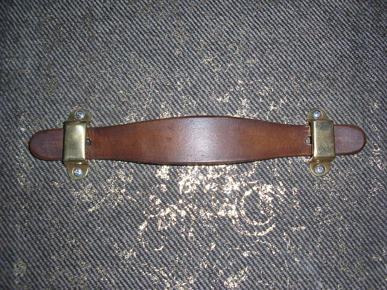 Vintage Tweed Series Head and Cabin