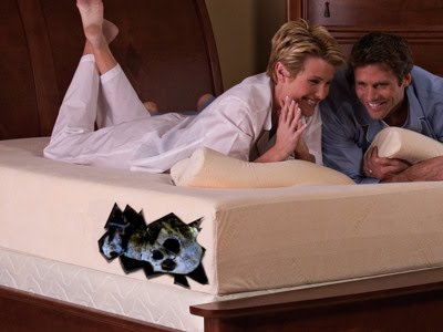 [matresscorpse2.jpg]
