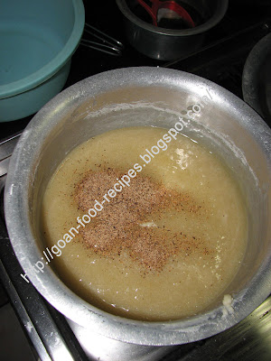 Add nutmeg to the Mixture