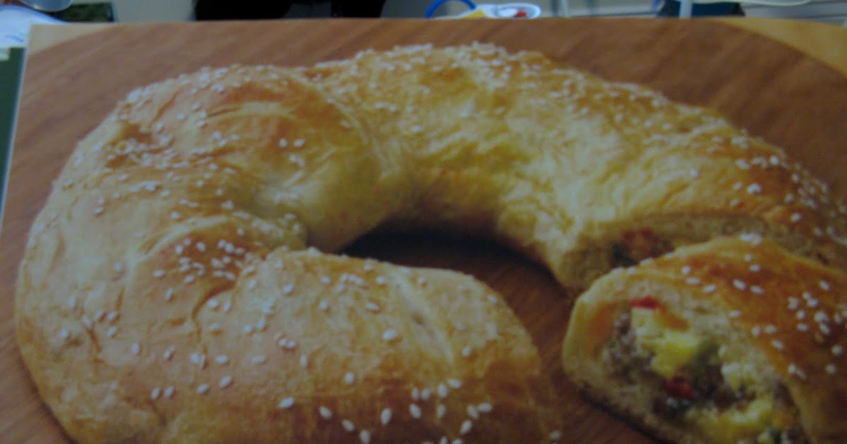 Ashlee's Kitchen Egg and Sausage Breakfast Ring